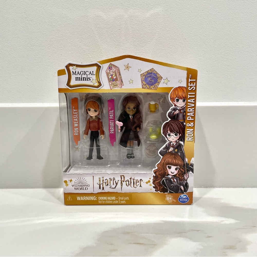 🔵3/$25 NEW Harry Potter Wizarding World Magical Minis Ron & Parvati Figure Set
